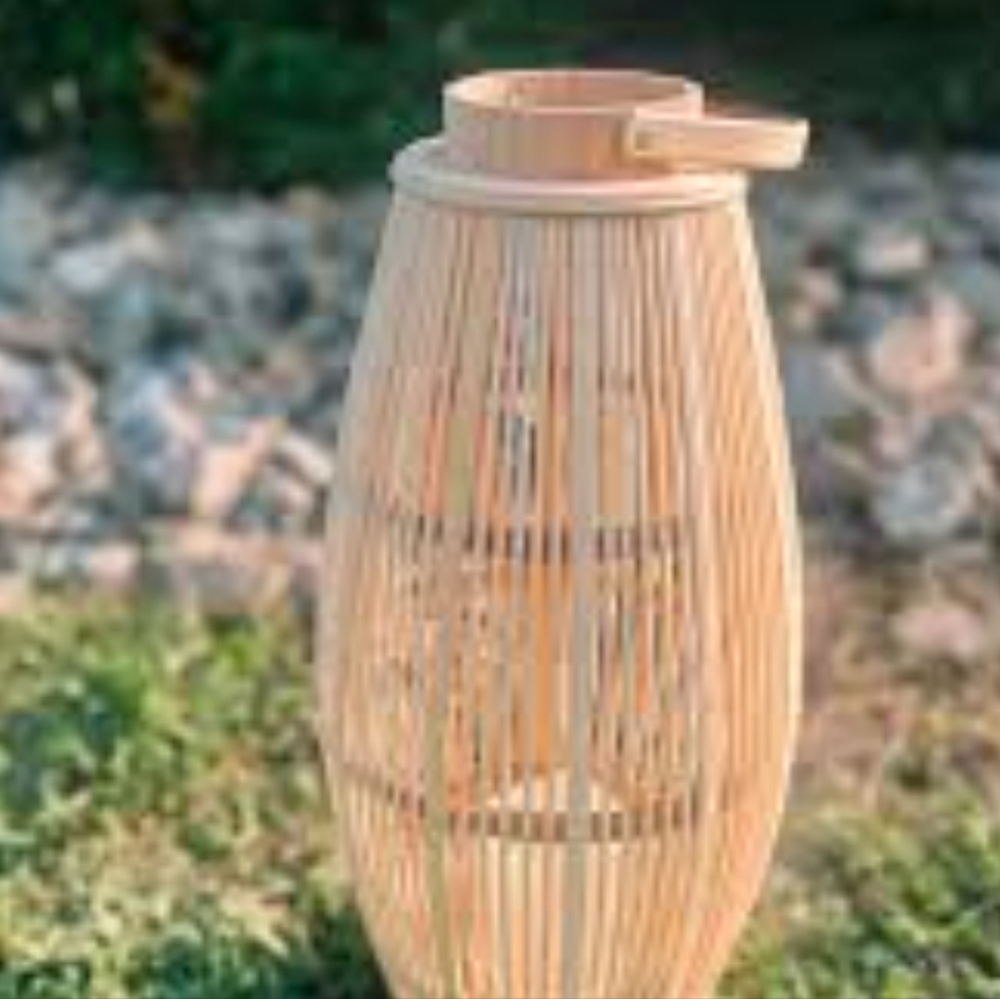Beautiful decorative ratan lamp